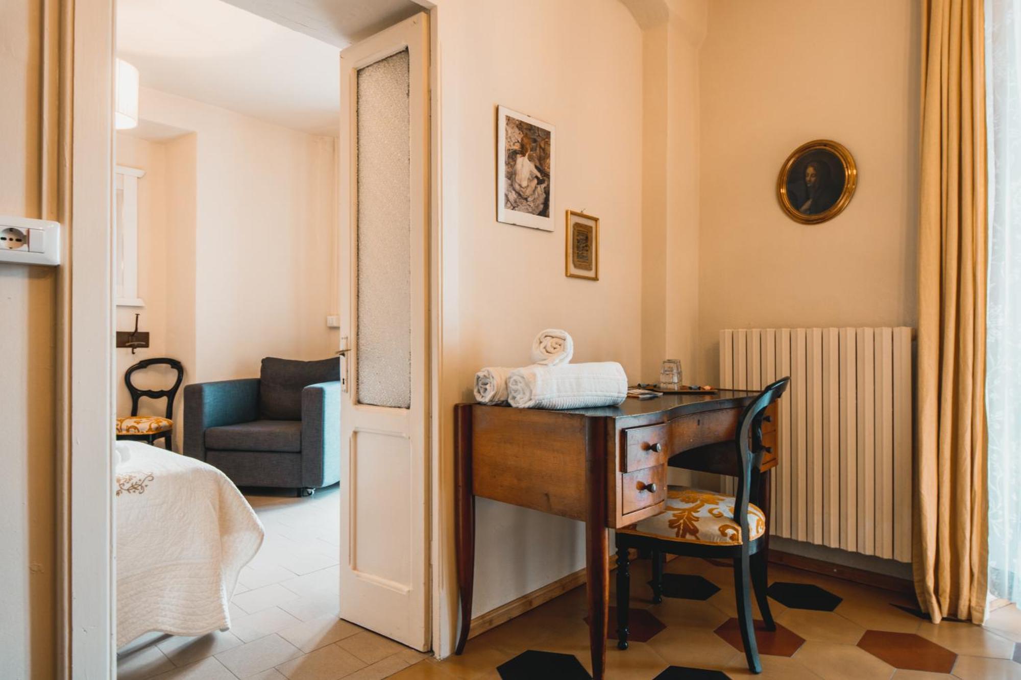 B&B Villa Le Ortensie Faggeto Lario Luaran gambar